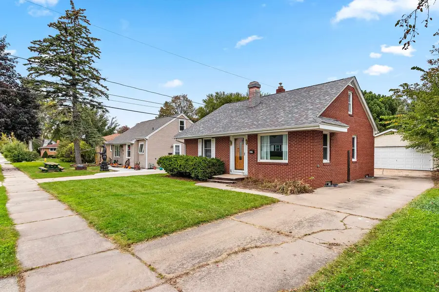 1274 Minahan Street, Green Bay, WI 54303 - #2