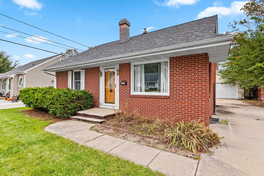 1274 Minahan Street, Green Bay, WI 54303 - #3