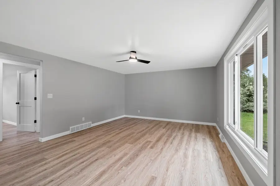 1741 Arnold Drive, Green Bay, WI 54304-3039 - #3
