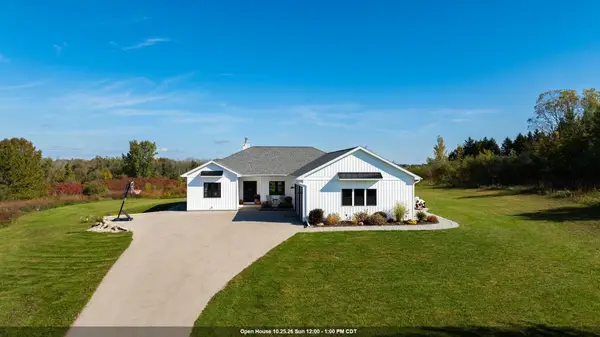 W10190 Ridge Road, HORTONVILLE, WI 54944