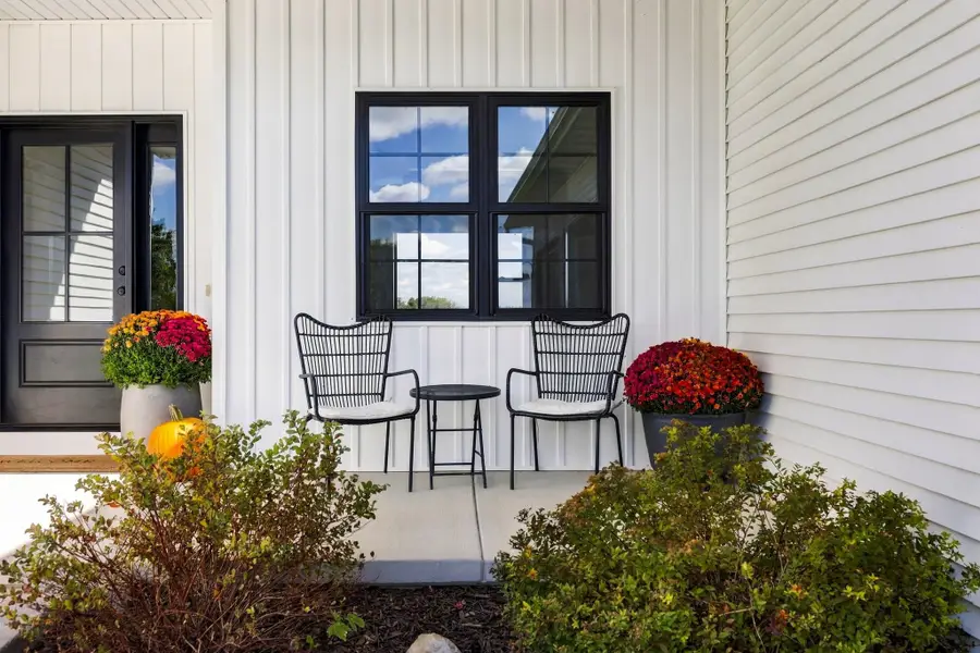 W10190 Ridge Road, Hortonville, WI 54944 - #3