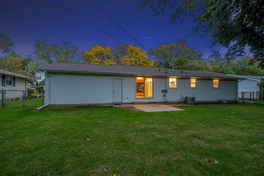 1509 Apache Avenue, Green Bay, WI 54313-6015 - #3