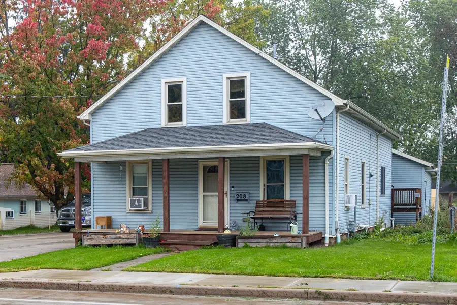 208 E Calumet Street, Appleton, WI 54915 - #2