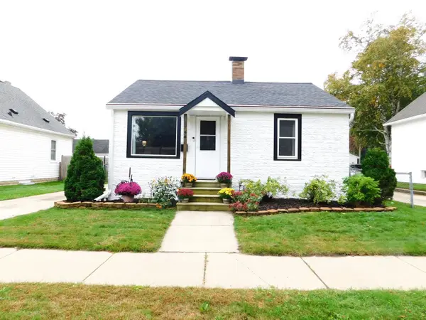 1744 Eastman Avenue, GREEN BAY, WI 54302-3017