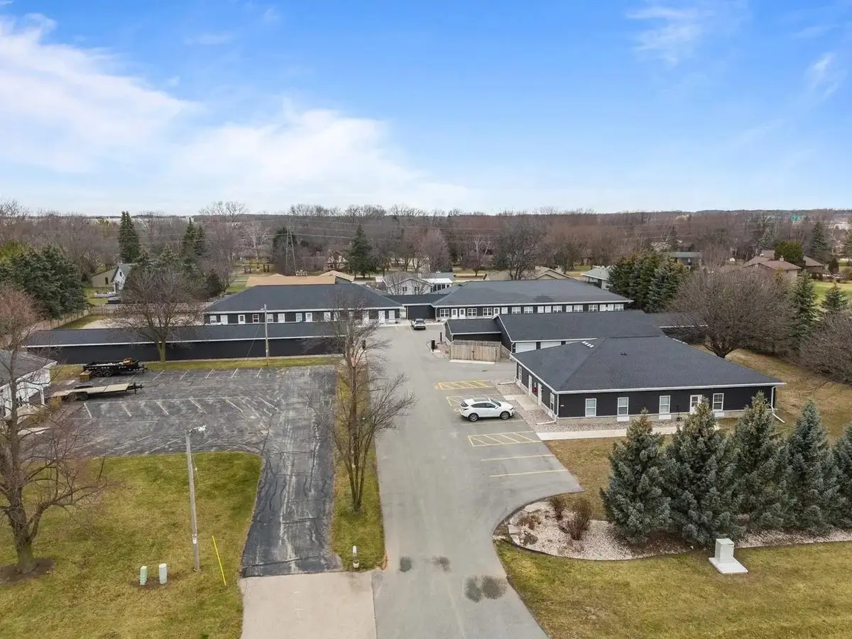 1348 W American Drive, Fox Crossing, WI 54952 - #1