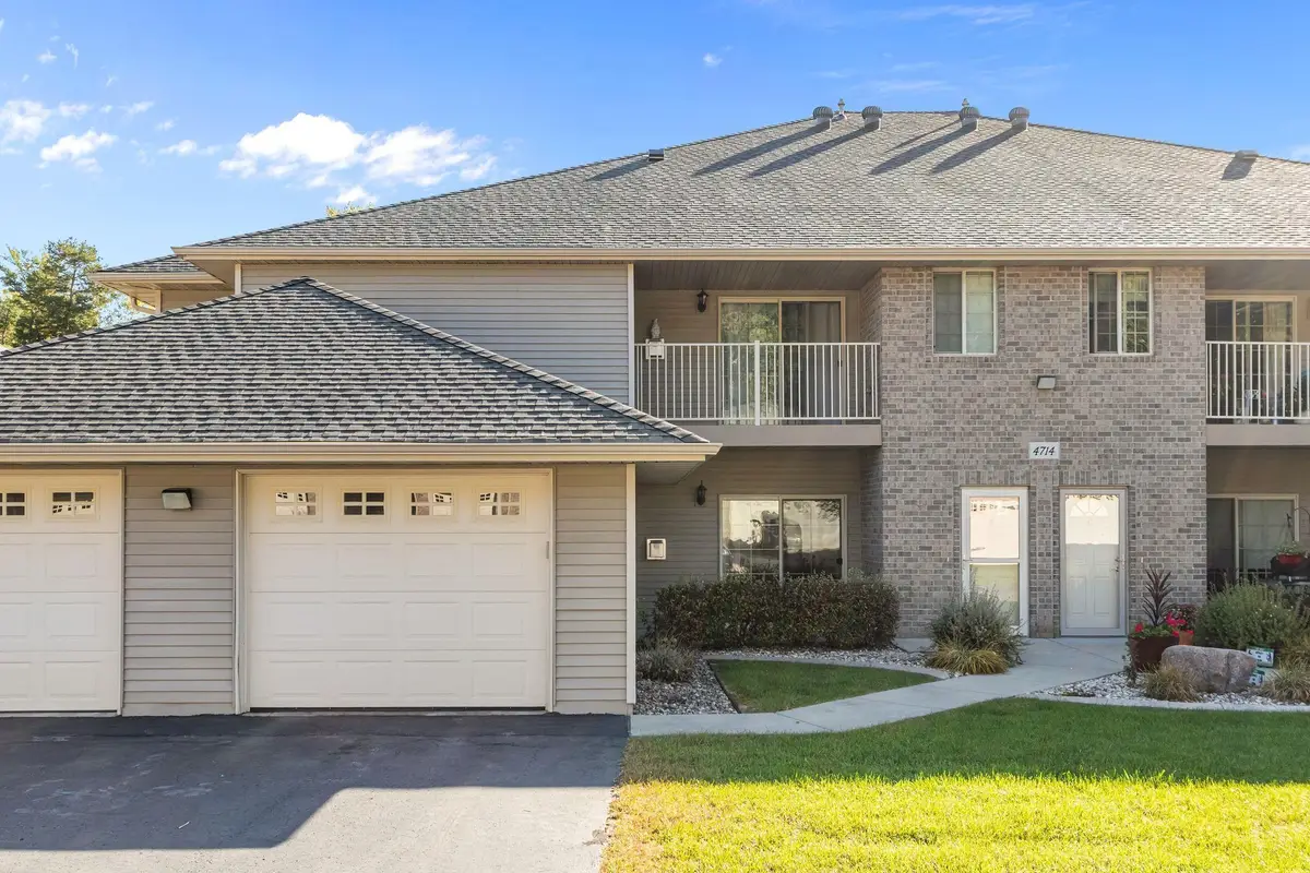 4714 Everbreeze Circle, Appleton, WI 54913 - #1