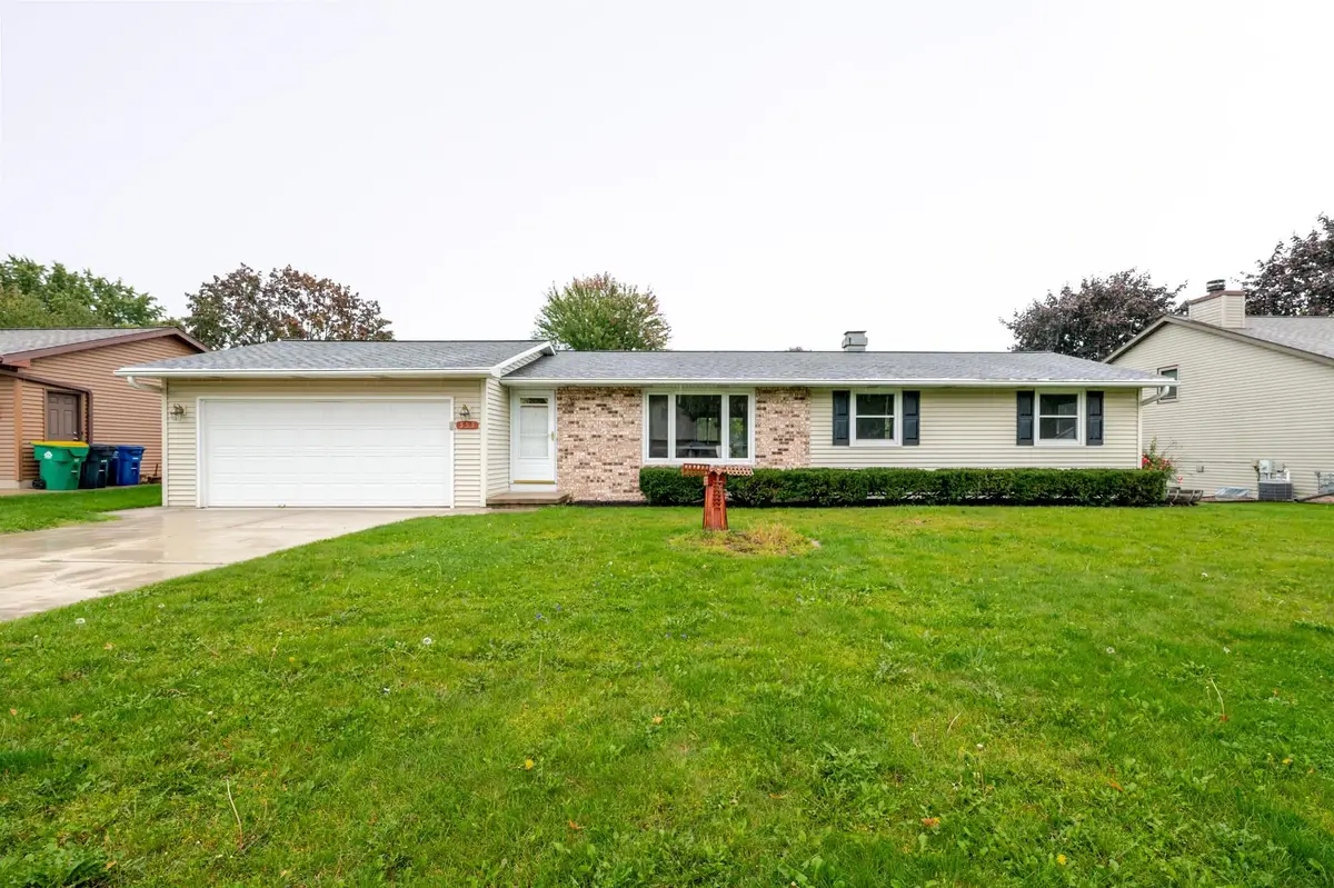 553 Delwiche Road, Green Bay, WI 54302 - #1