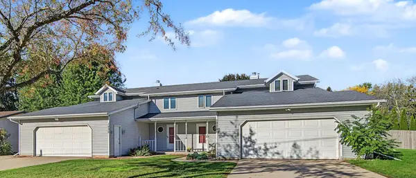 1028 Amberly Trail, GREEN BAY, WI 54311