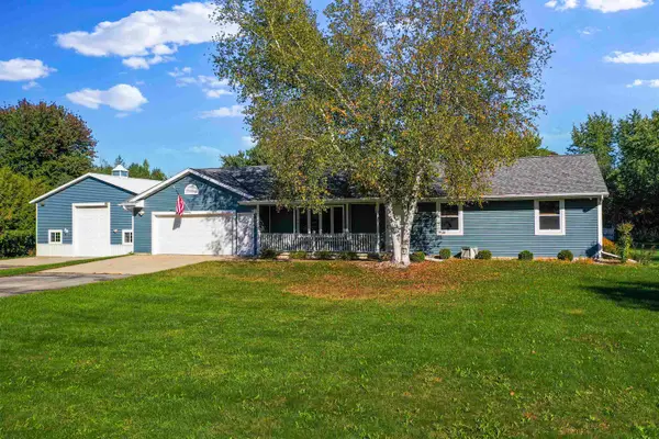 1168 County Road C, PULASKI, WI 54162-9665