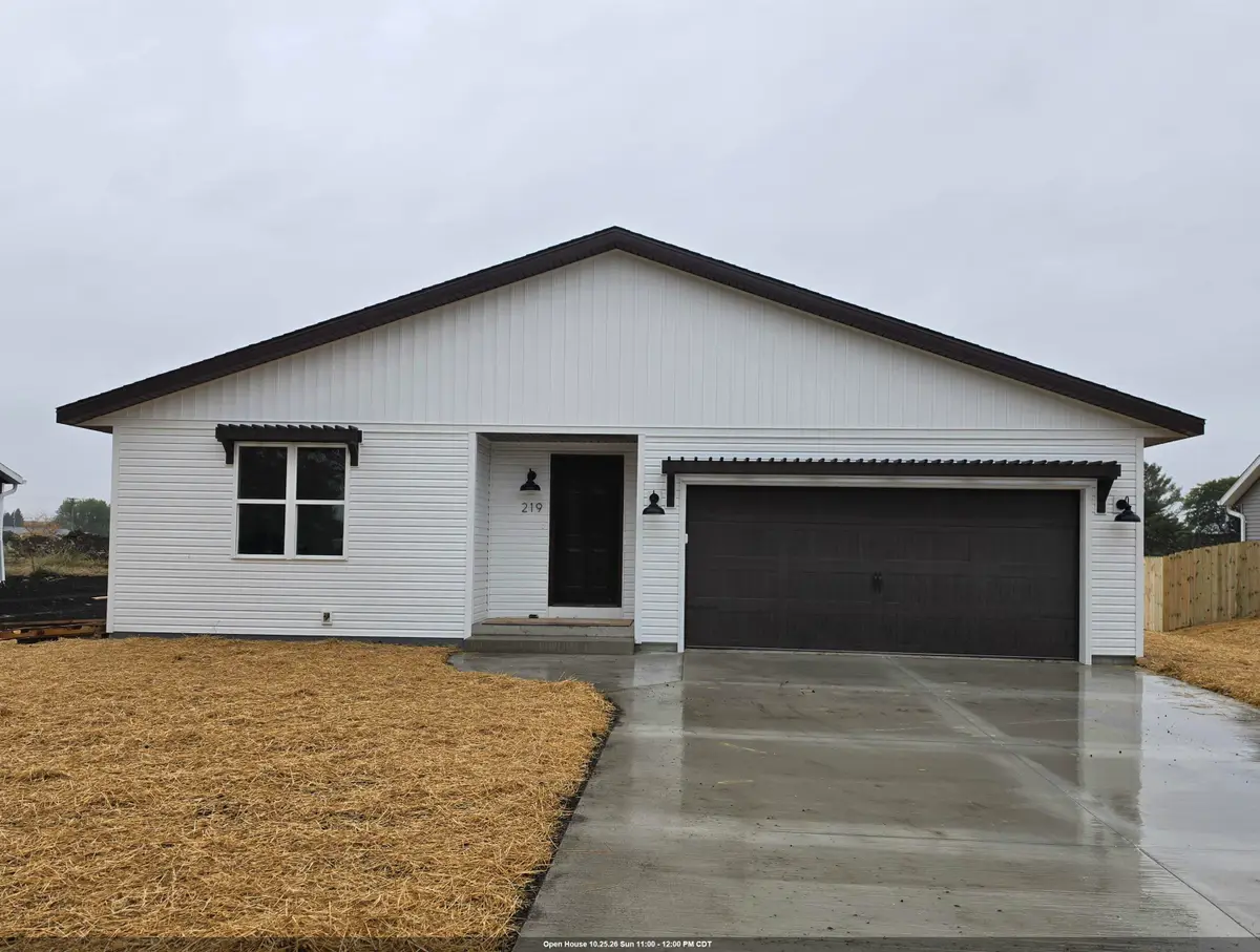 219 Madison Street, Rosendale, WI 54974 - #1