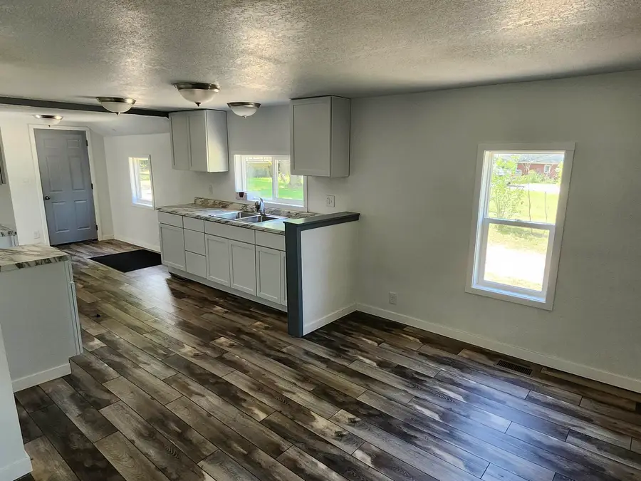 W8035 E Chicago Road, Wautoma, WI 54982 - #3