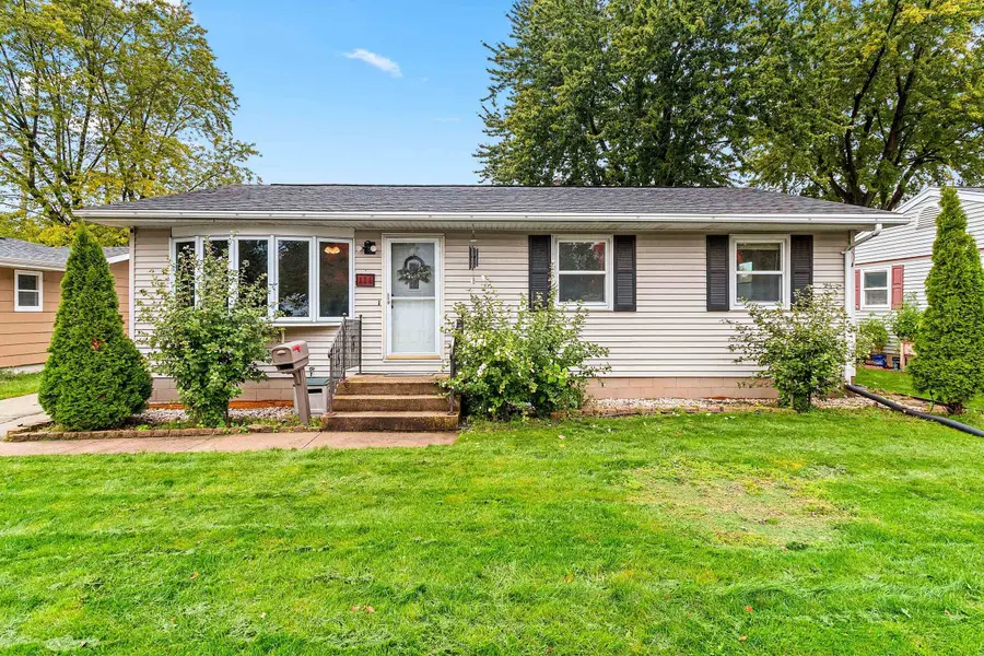 111 N Meadow Street, Oshkosh, WI 54902 - #2