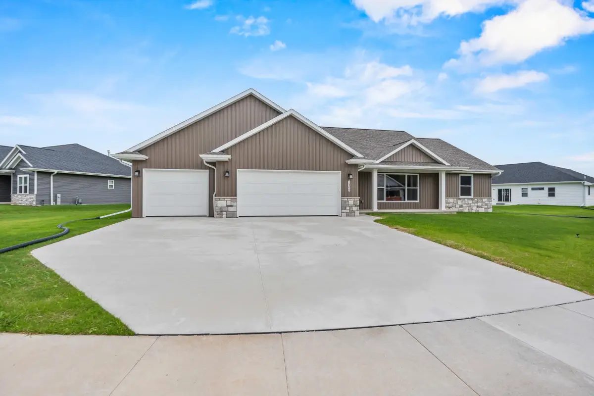 1400 Divinity Drive, De Pere, WI 54115 - #1