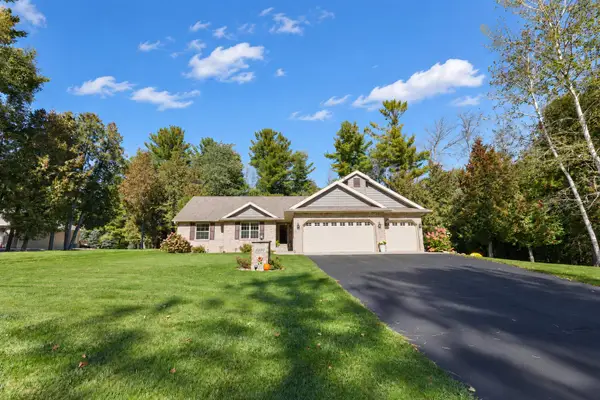 3330 Tarragon Trail, GREEN BAY, WI 54313-8297