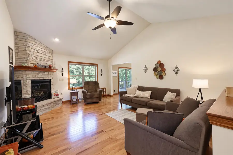 3330 Tarragon Trail, Green Bay, WI 54313-8297 - #3