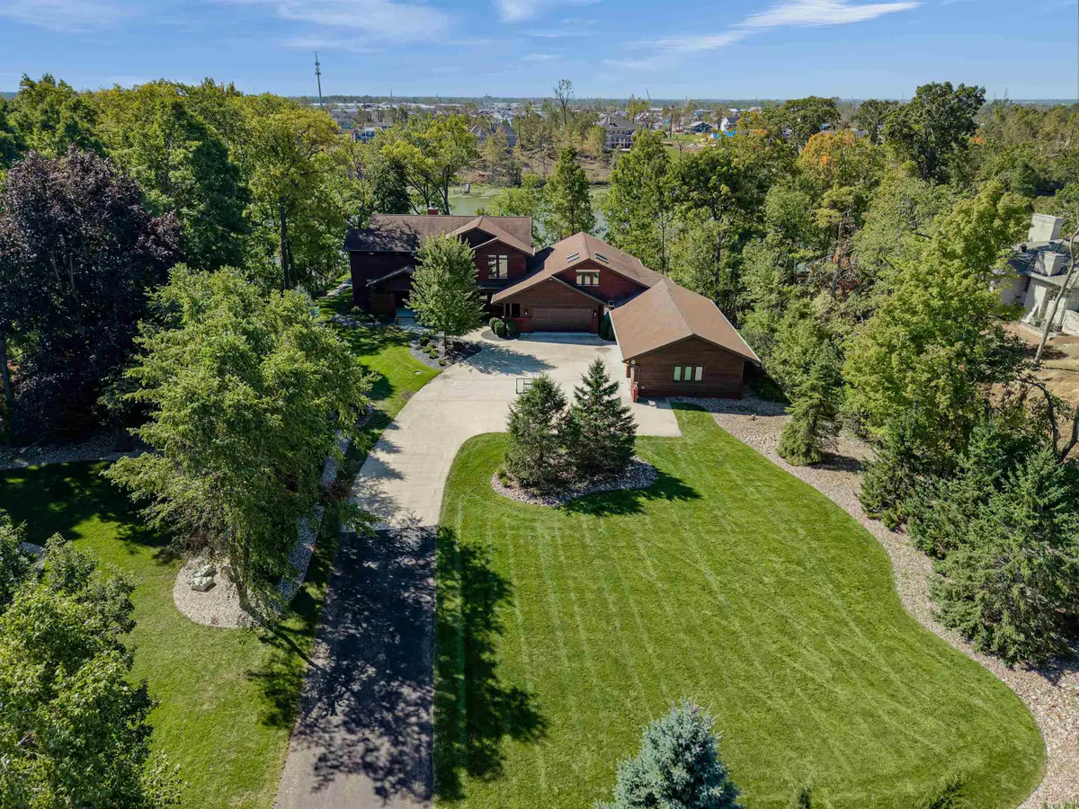 1515 W Reid Drive, Appleton, WI 54914 - #1