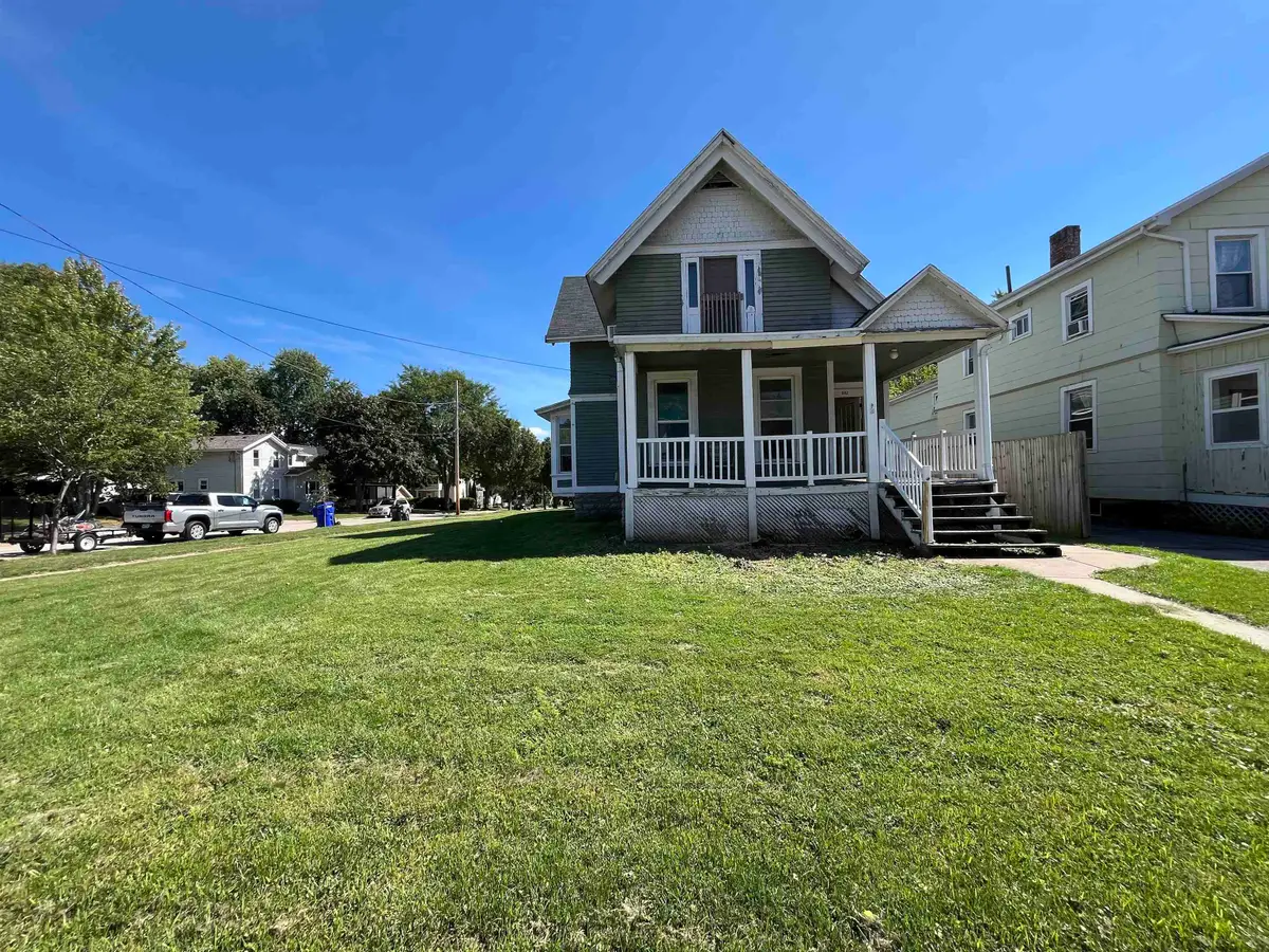 802 S Memorial Drive, Appleton, WI 54911 - #1