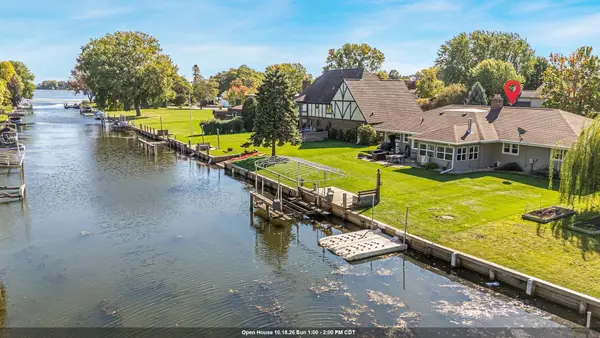 850 Bavarian Court, OSHKOSH, WI 54901