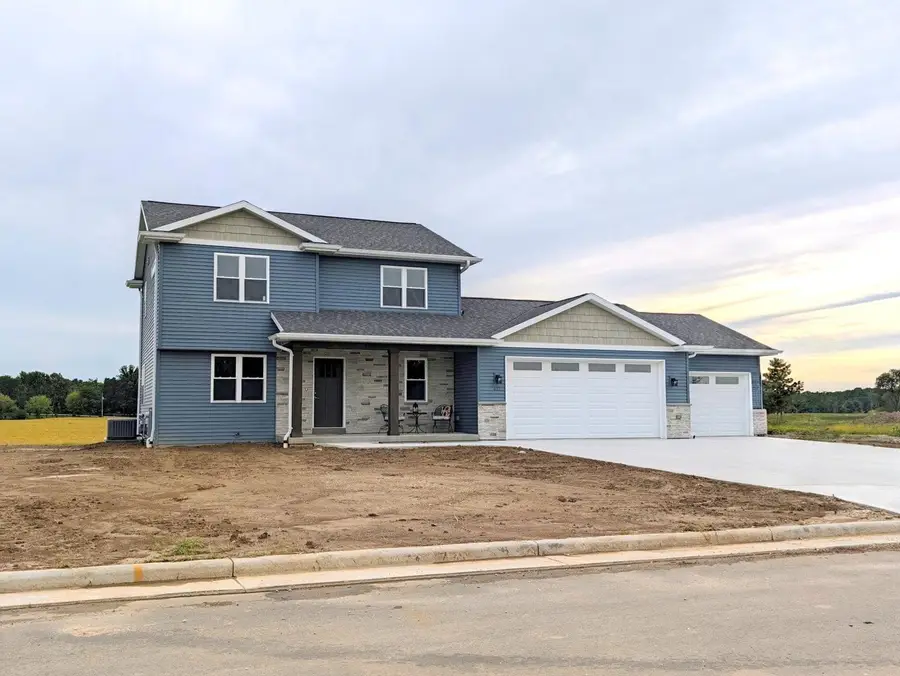 471 Rustic Ridge Drive, Brillion, WI 54110 - #3