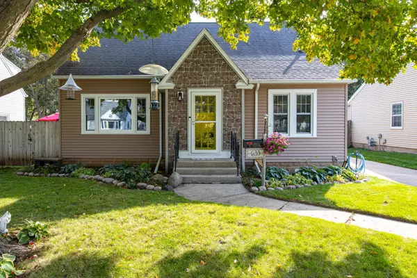633 Hansen Street, NEENAH, WI 54956-3425