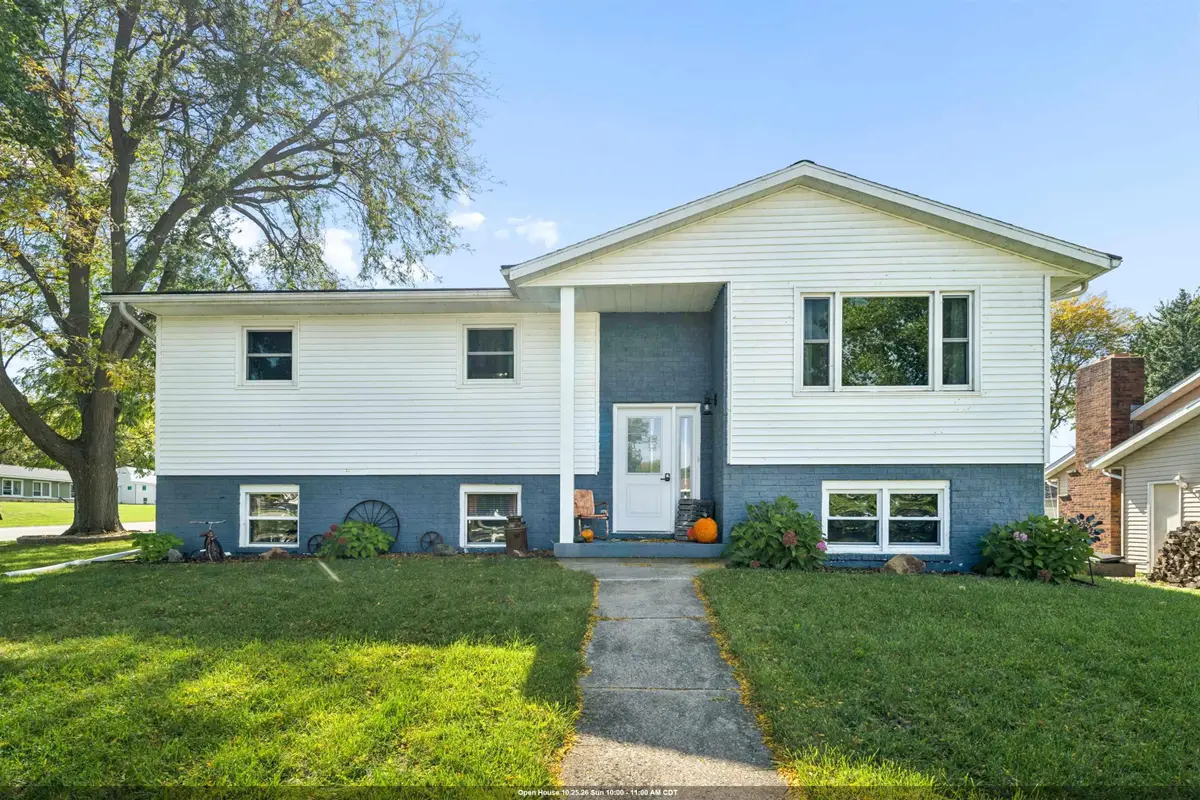 1201 Grove Street, Beaver Dam, WI 53916 - #1