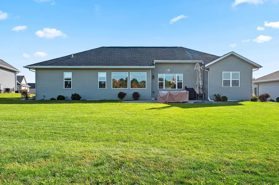 1715 Red Oak Street, Green Bay, WI 54313-7209 - #2