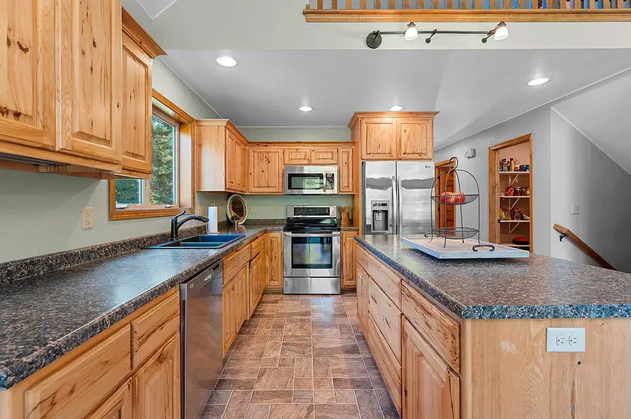 2277 J Edward Court, Suamico, WI 54313 - #3