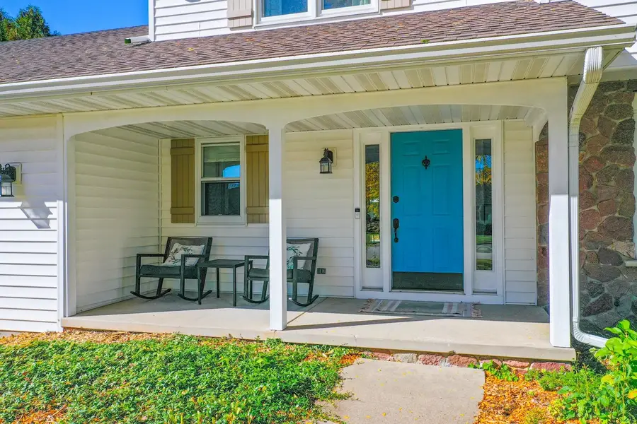 829 Meadowbrook Drive, Green Bay, WI 54313-6973 - #3