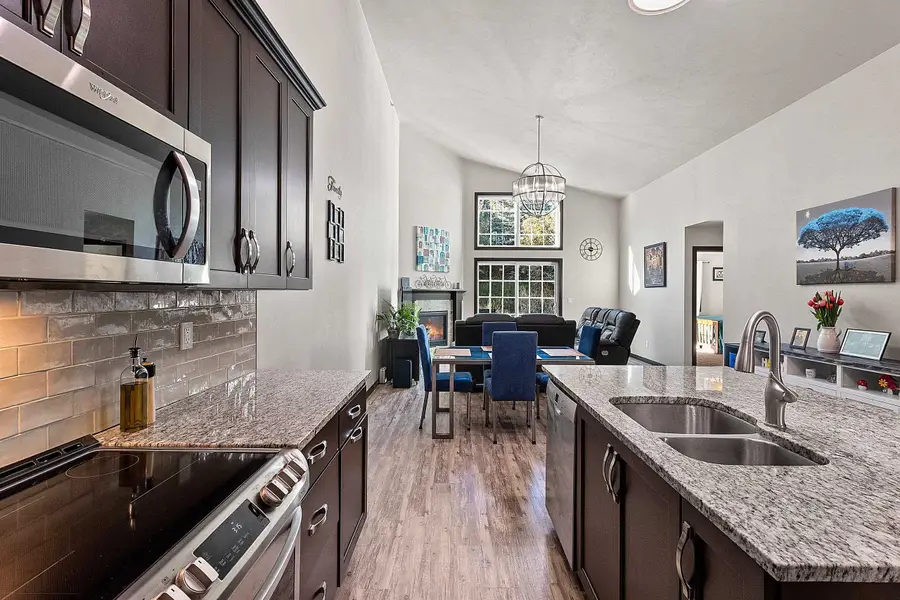 2580 Bay Harbor Circle #2, Green Bay, WI 54304-4810 - #2