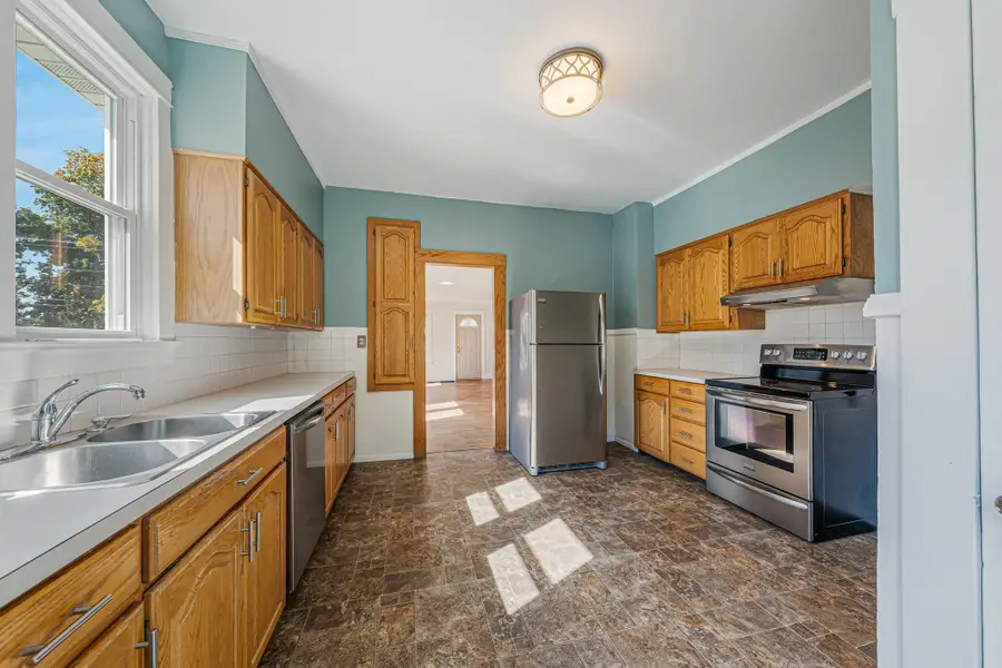 1561 W Prospect Avenue, Appleton, WI 54914-5147 - #3