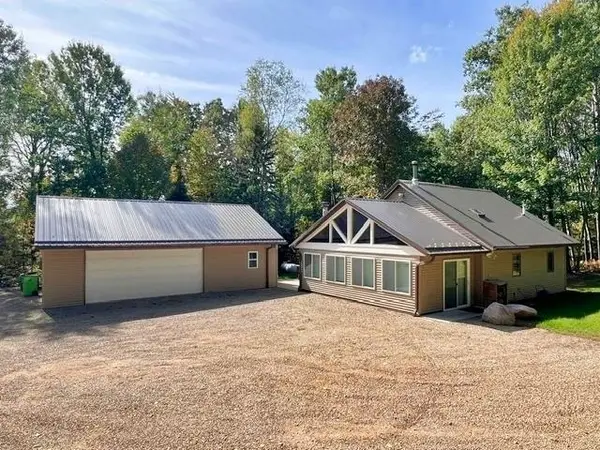 W8718 Dow Dam Road, AMBERG, WI 54102
