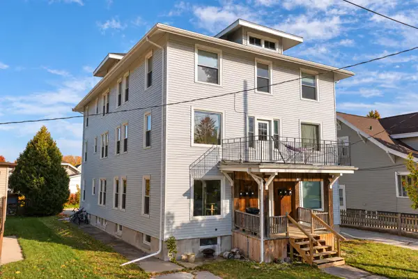 1115 S 15th Street, MANITOWOC, WI 54220-5058
