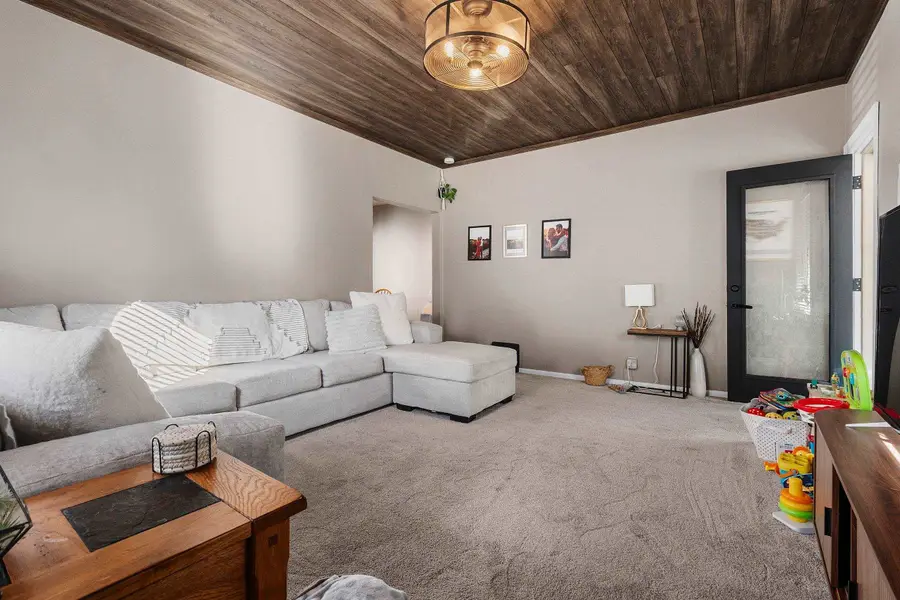 826 W 4th Street, Appleton, WI 54914 - #3