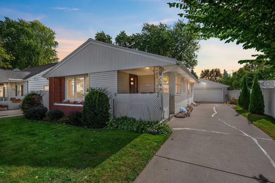 1628 Harold Street, Green Bay, WI 54302 - #2