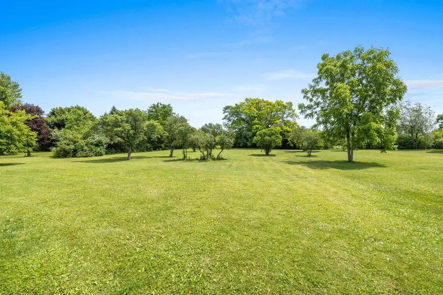 2694 Bay Settlement Road, Green Bay, WI 54311 - #2