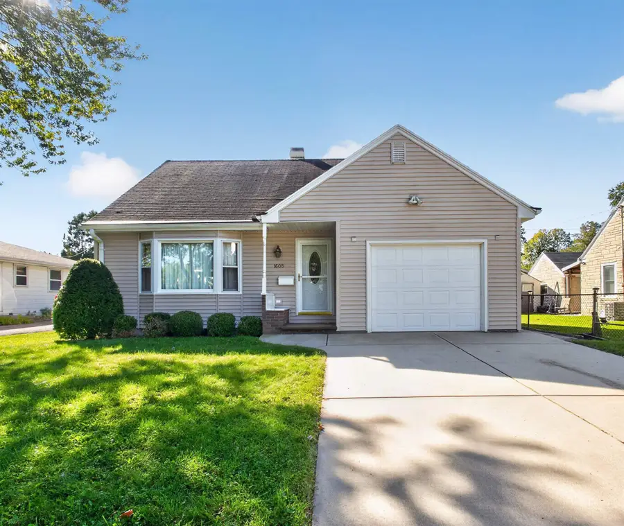 1608 Harold Street, Green Bay, WI 54302-3027 - #2
