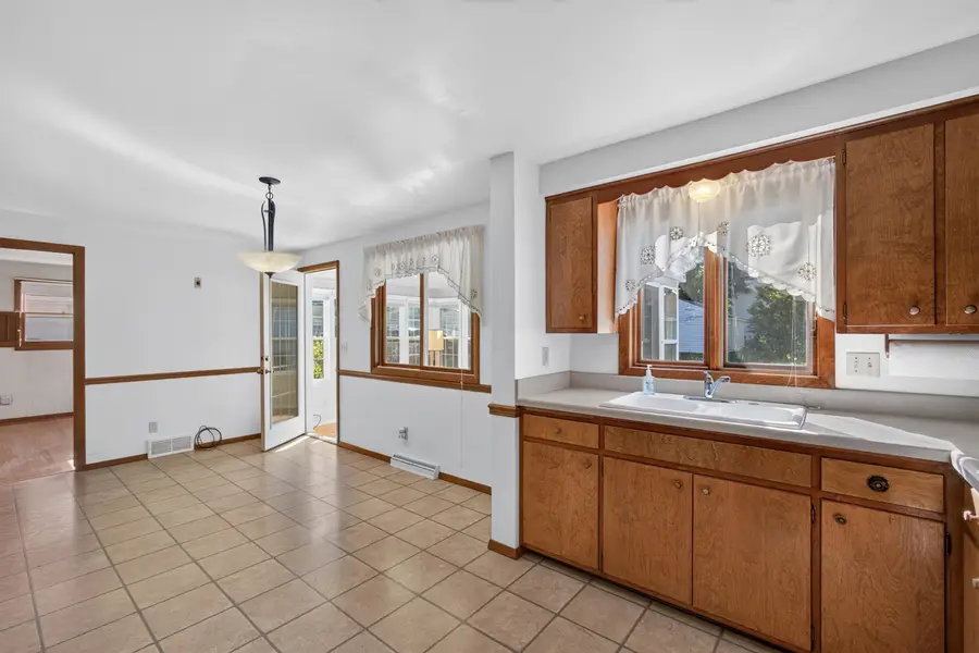 1608 Harold Street, Green Bay, WI 54302-3027 - #3