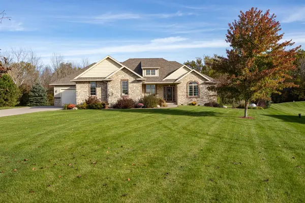 W2244 Secluded Court, KAUKAUNA, WI 54130