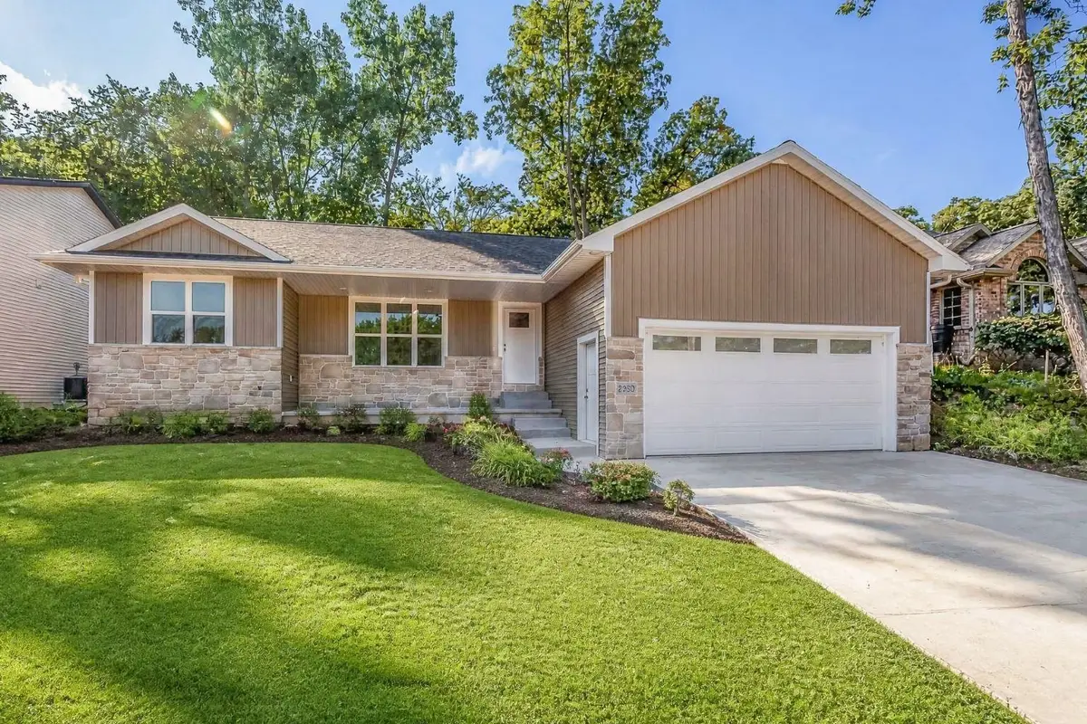 2480 Brenner Place, Green Bay, WI 54301 - #1