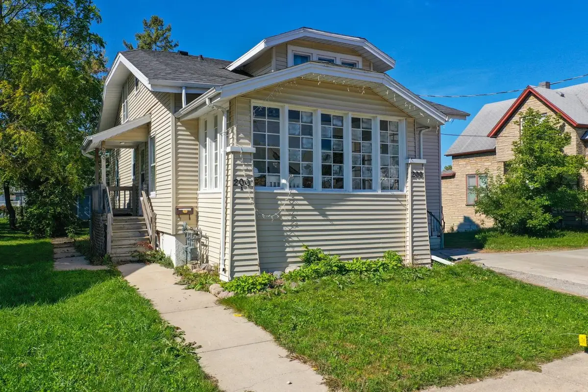200 Oak Street, Green Bay, WI 54303-1816 - #1