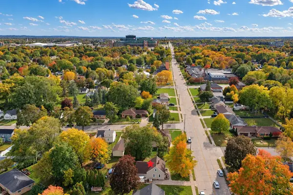 1155 S Ridge Road, GREEN BAY, WI 54304