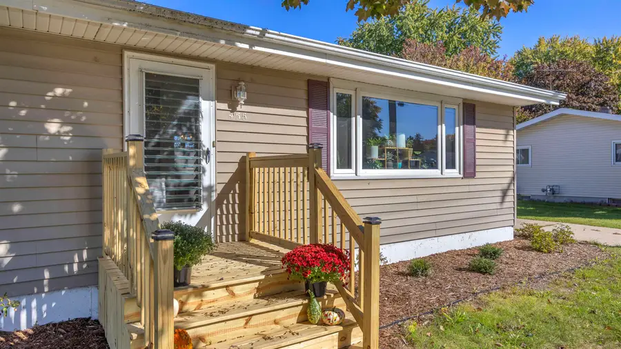 455 E Scott Street, Fond Du Lac, WI 54935 - #2
