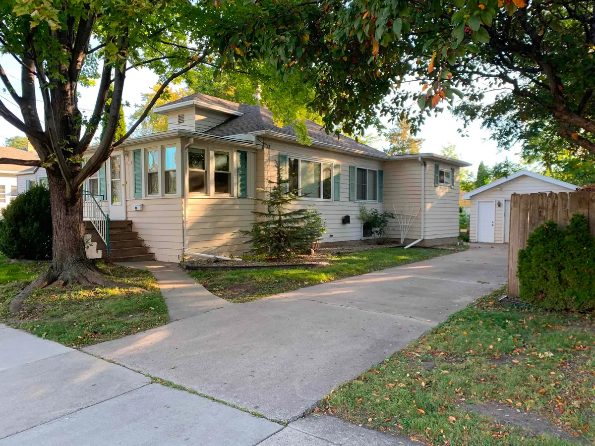1620 Mt Vernon Street, Oshkosh, WI 54901-3027 - #1