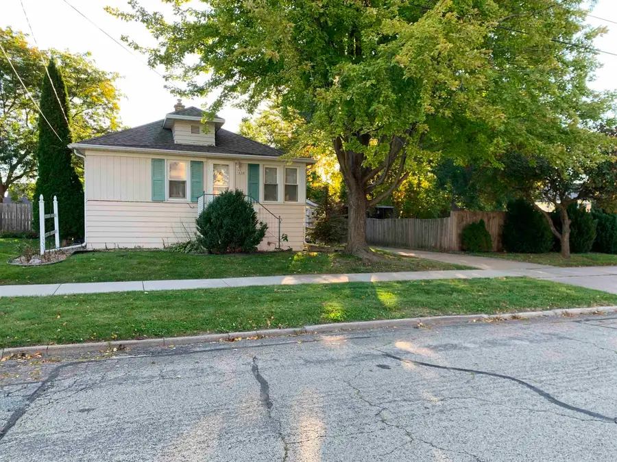 1620 Mt Vernon Street, Oshkosh, WI 54901-3027 - #2