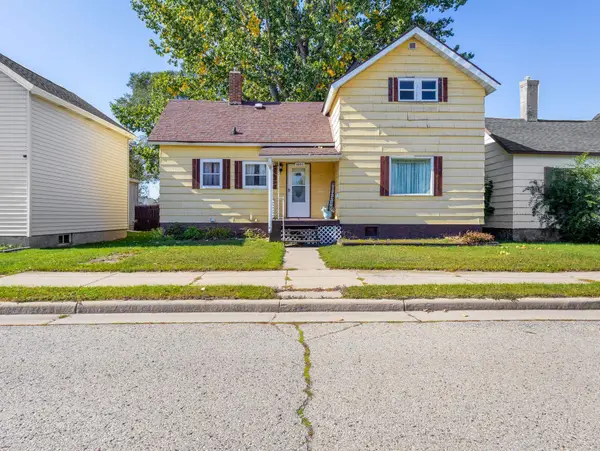 1035 Shields Street, MARINETTE, WI 54143