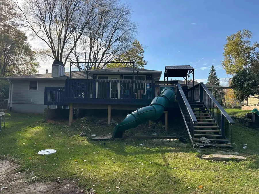 2700 He Nis Ra Lane, Green Bay, WI 54304-1310 - #2