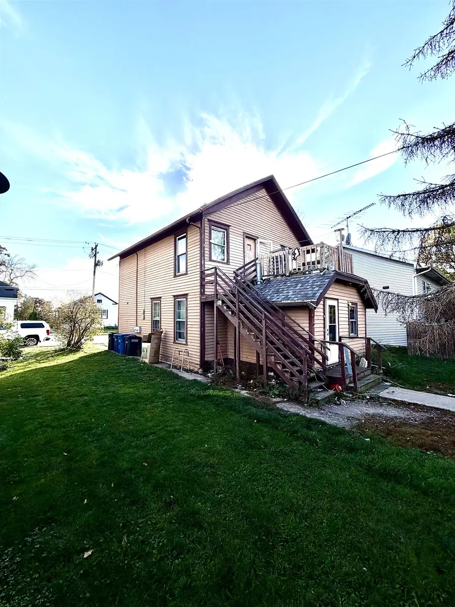 538 Ceape Avenue, Oshkosh, WI 54901 - #2