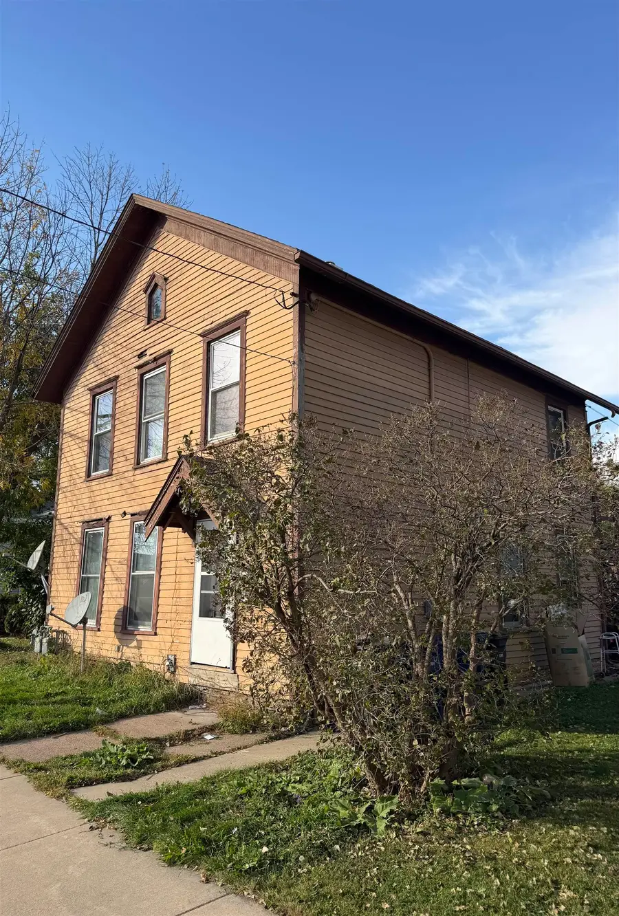538 Ceape Avenue, Oshkosh, WI 54901 - #3
