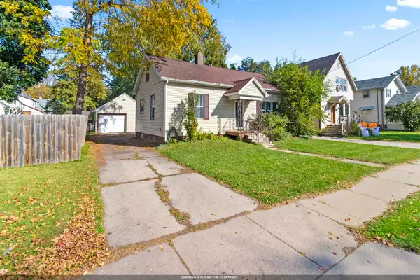 1060 Dousman Street, GREEN BAY, WI 54303