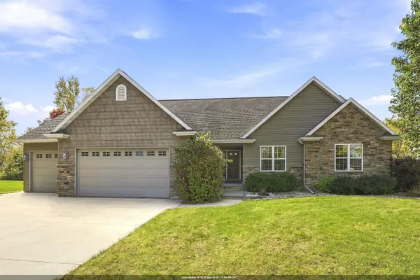 2701 E Glenhurst Lane, APPLETON, WI 54913-8086